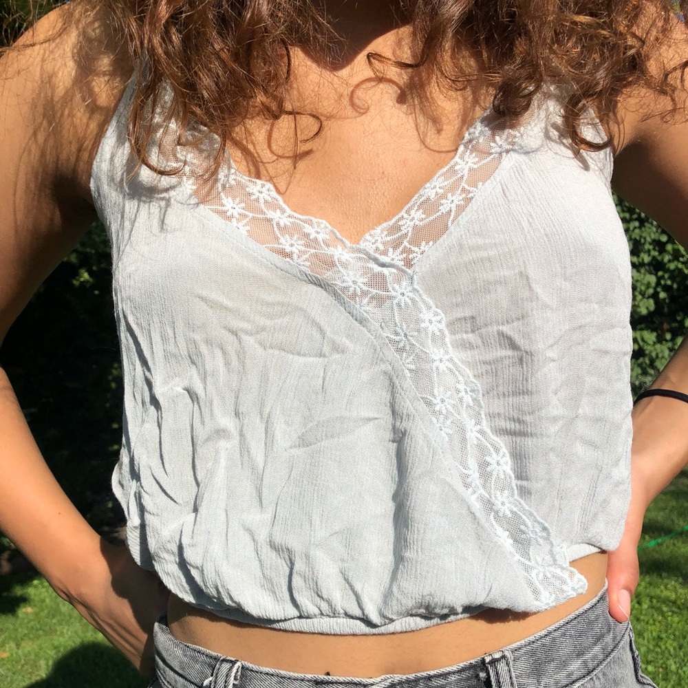 ✨Shop sale! Light aqua crop top